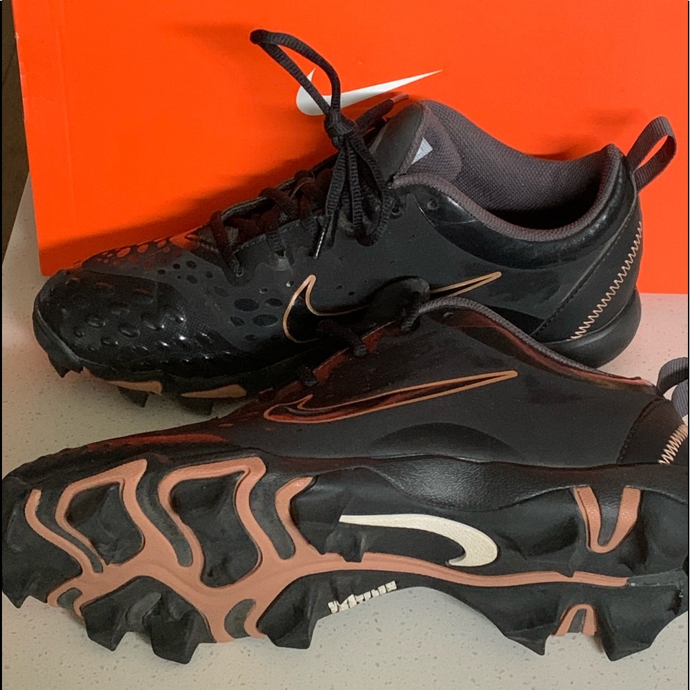 🏃🏽‍♂️Nike cleats